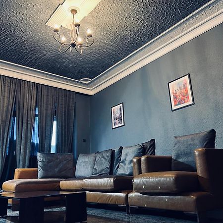 Central Apartment Black Cat كارلوفو المظهر الخارجي الصورة