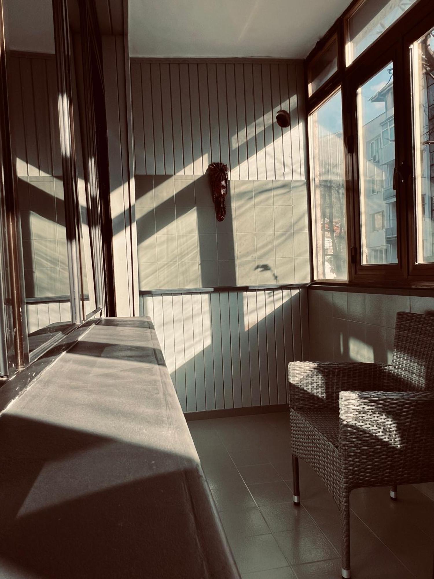 Central Apartment Black Cat كارلوفو المظهر الخارجي الصورة